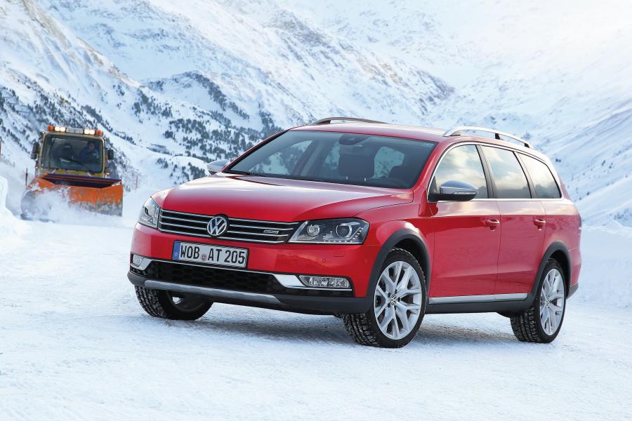  Volkswagen Passat Alltrack 2012 года  (фото 5 из 83)